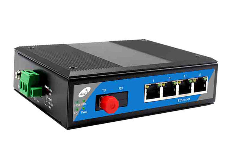 ระยะทางการส่ง 100 กม. สวิตช์ POE พร้อมไฟเบอร์ 1 กิ๊กบิตเต็มและ 4 ท่า Ethernet POE